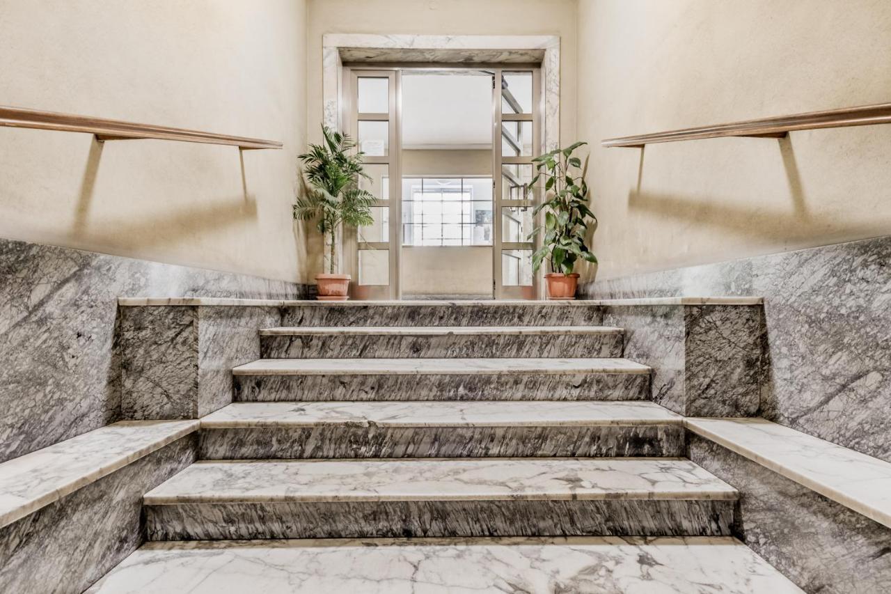 Apartment Bbhome History And Design In Testaccio District Rome